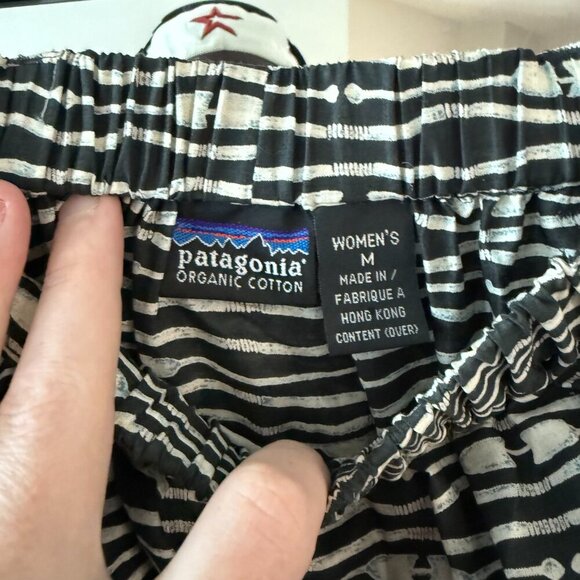 Patagonia Women's Patterns Midi Skirt Size Medium Color Grey White - Picture 3 of 4